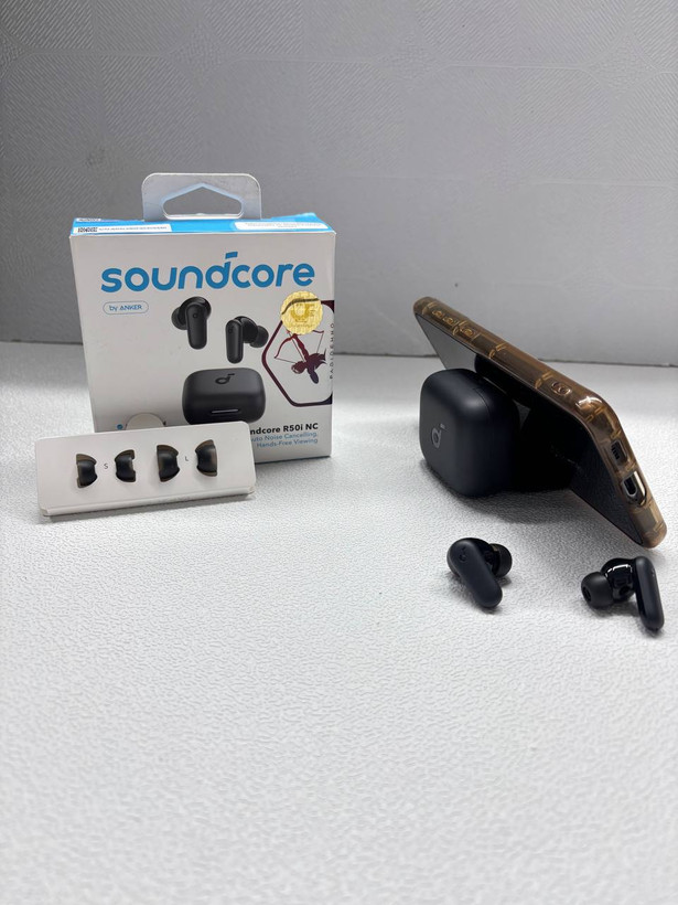 ایرپاد بیسیم انکر ساوندکور مدل Anker Soundcore R50i NC