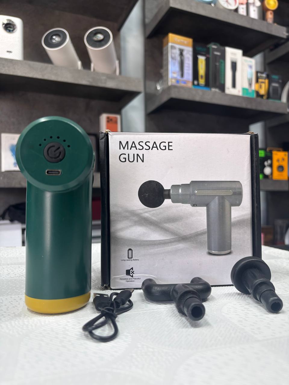 مینی ماساژور تفنگی شارژی Mini Massage Gun به همراه ۴ سری