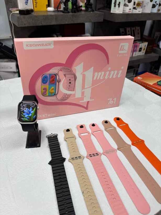 ساعت هوشمند کیوکر مدل KW87 MINI با ۷ بند