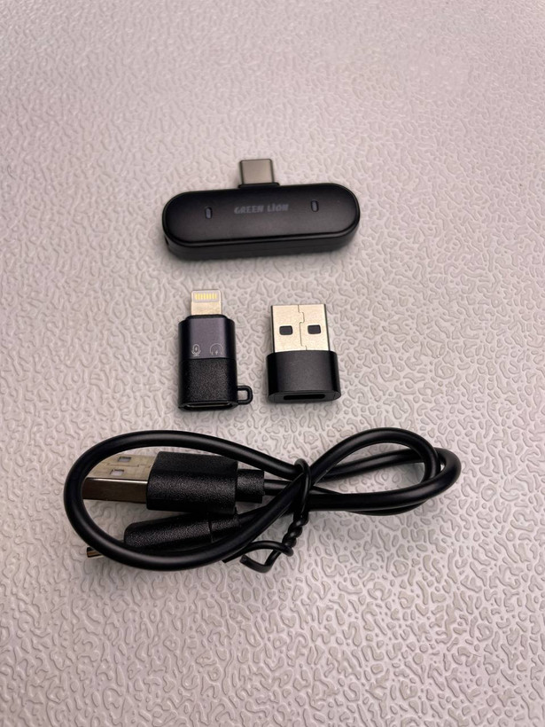 ست میکروفون بی سیم گرین لاین مدل GM-76X با درگاه اتصال USB-C/لایتنینگ/USB-A