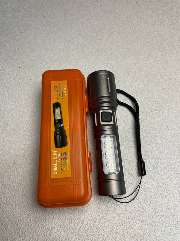 چراغ قوه جیبی LED + COB اسمال سان مدل Zy-603